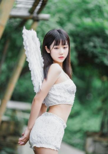 纯白的轮舞曲